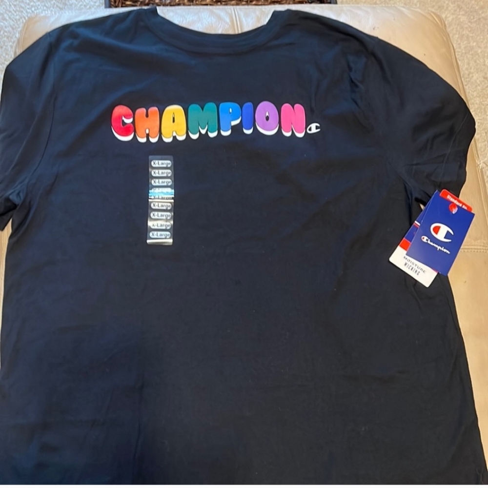 Champion: Woman's Graphic Jersey Tee | NWT!!